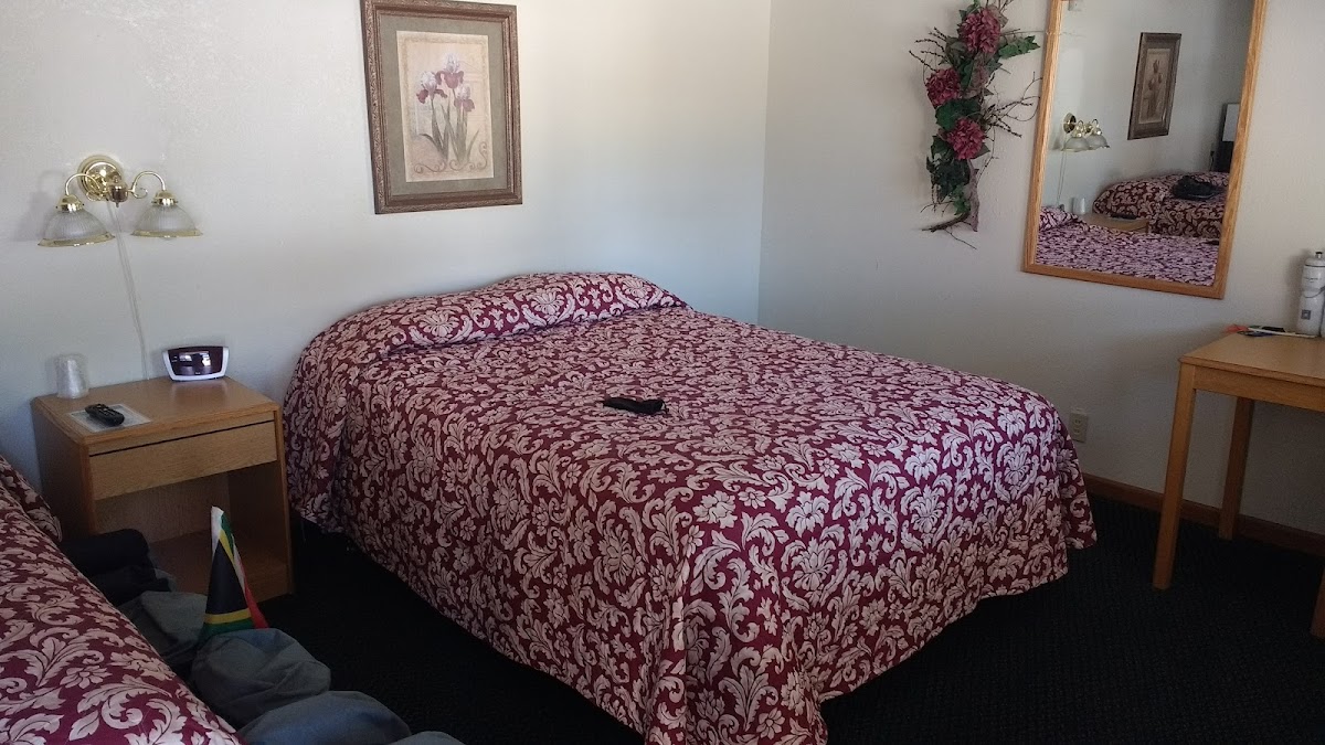 Lazy R Motel LLC photo 3