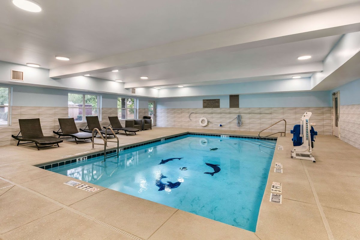 Clarion Pointe Columbus-Bradley Park photo 3