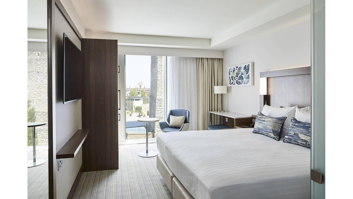 Courtyard by Marriott Oxford City Centre