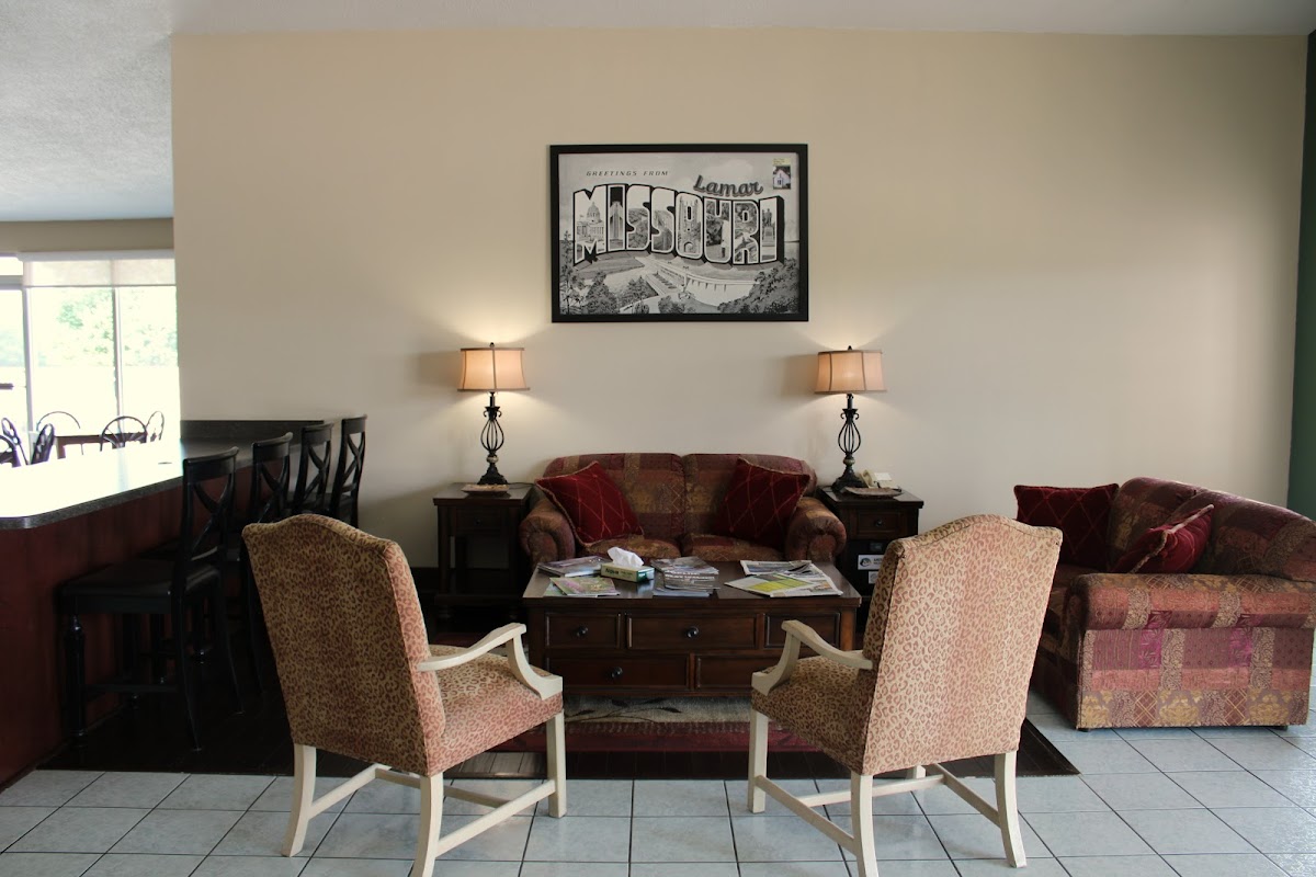 Boarders Inn & Suites by Cobblestone Hotels - Lamar photo 3