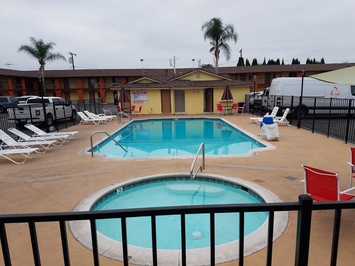 Colony Inn Buena Park photo 3