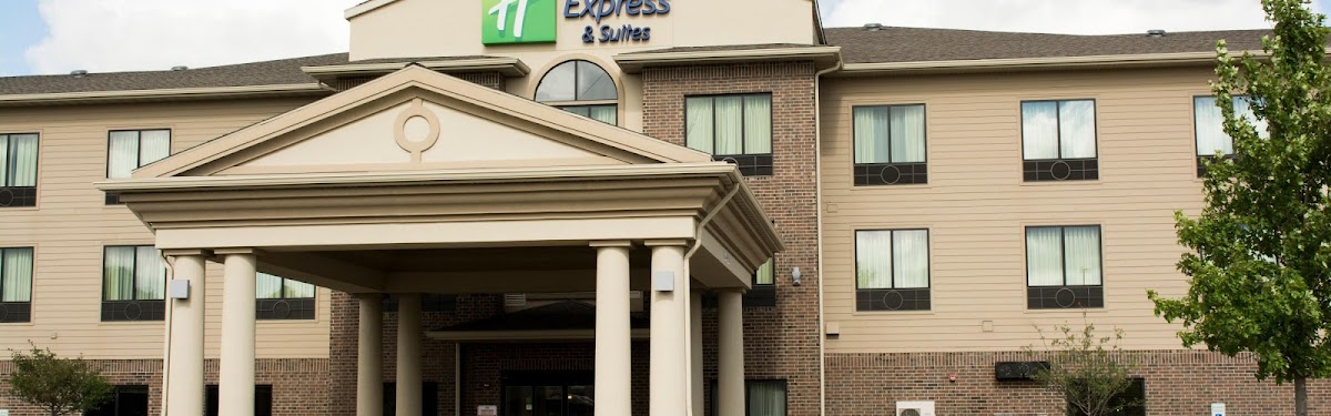 Holiday Inn Express & Suites Mason City by IHG