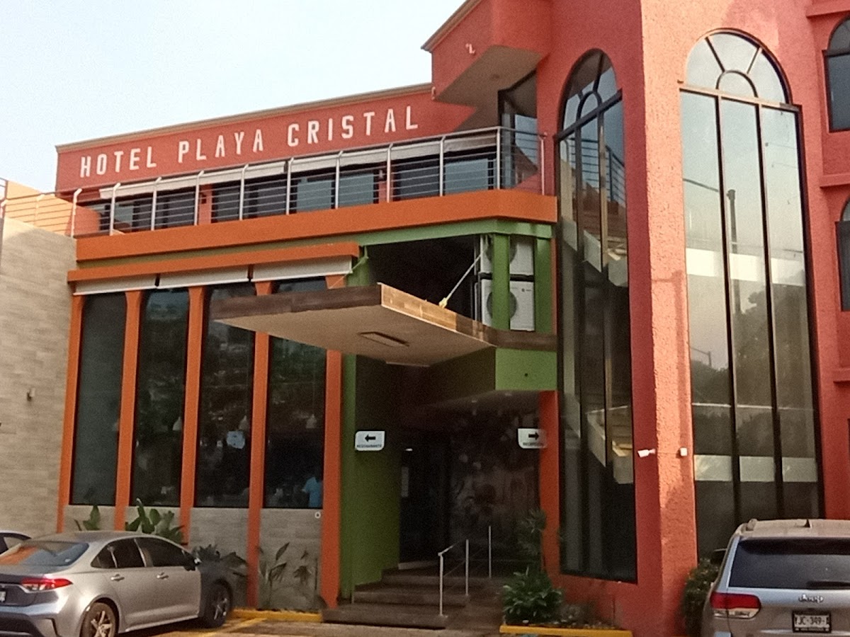 Hotel Playa Cristal photo 2