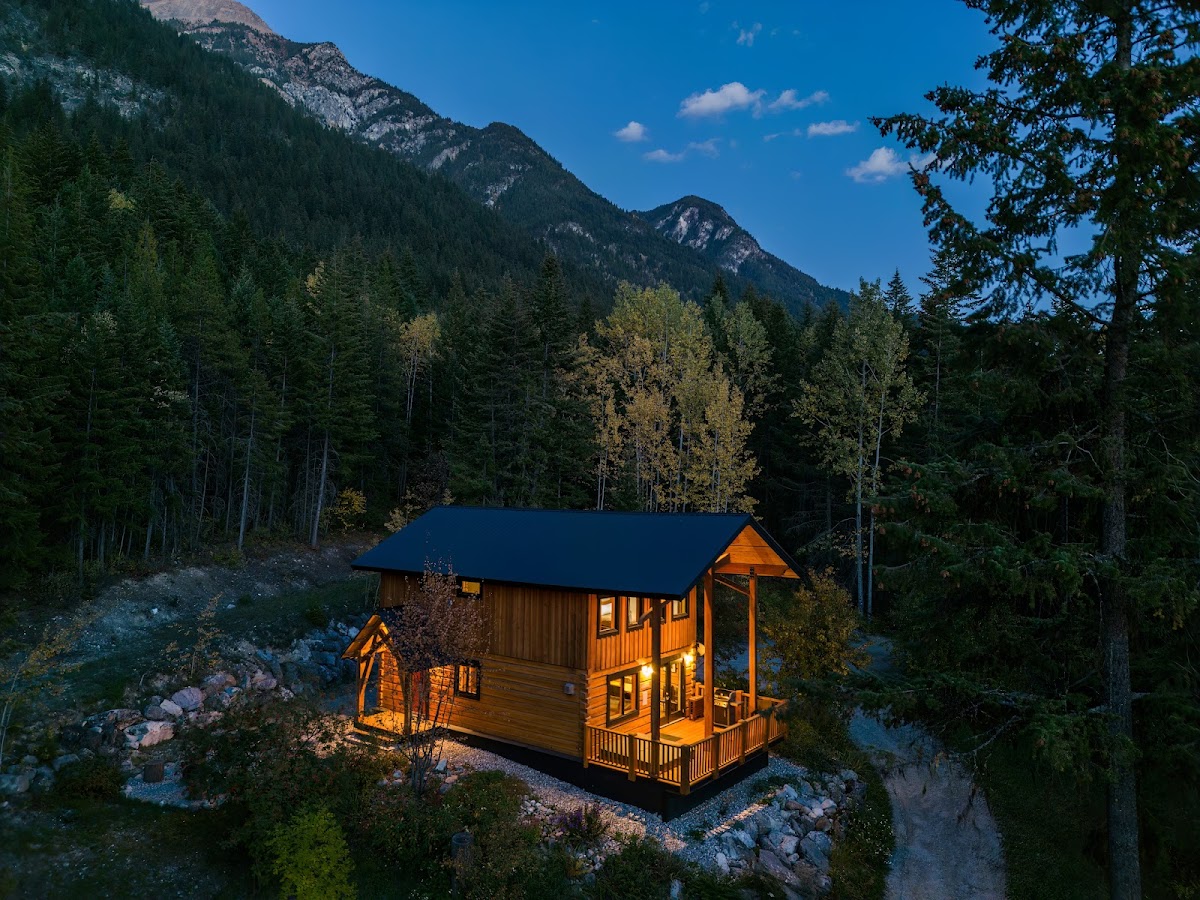 Mount 7 Lodges