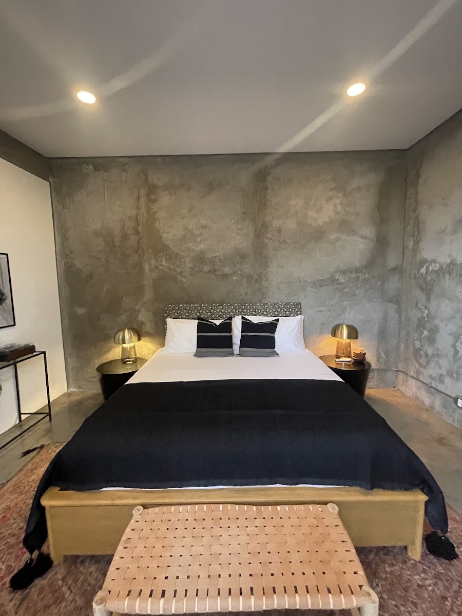 BOHEMIO Marfa | Bespoke Lodging & Paddle Club photo 3