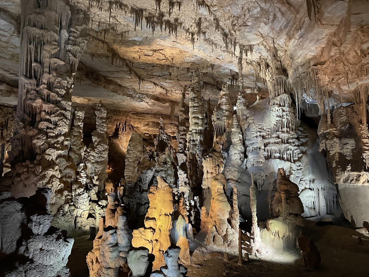 Cathedral Caverns State Park Hiking Trails