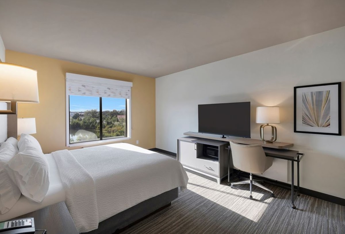 Holiday Inn Chicago – Tinley Park by IHG photo 2