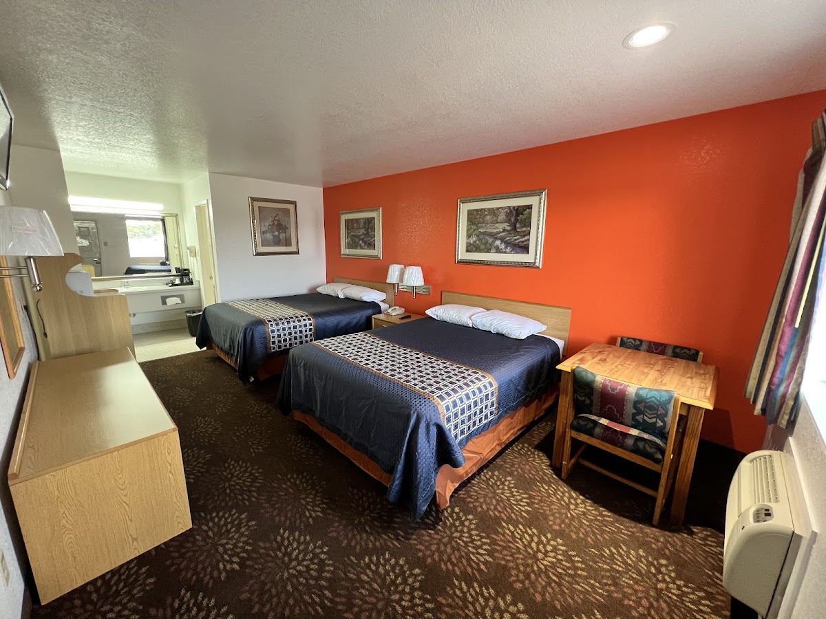 Greystone Inn photo 2