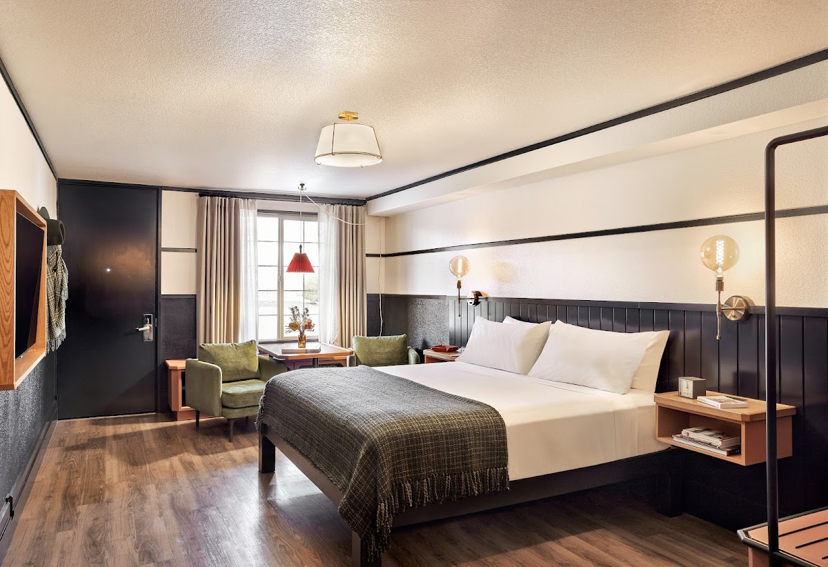 High Country Motor Lodge - Flagstaff Hotel photo 2