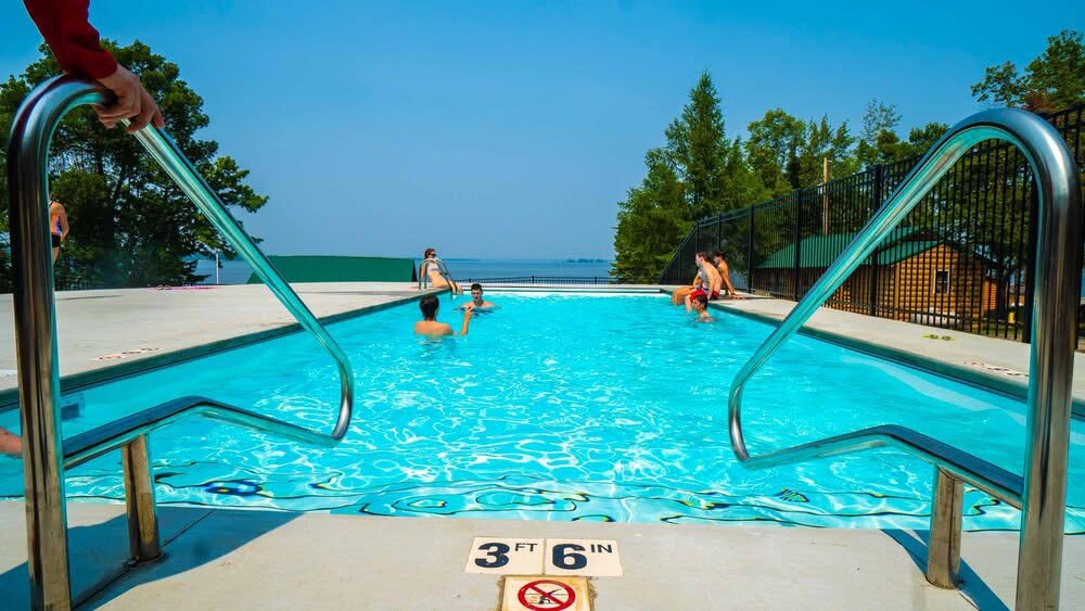 Driftwood Lodge Resort photo 2