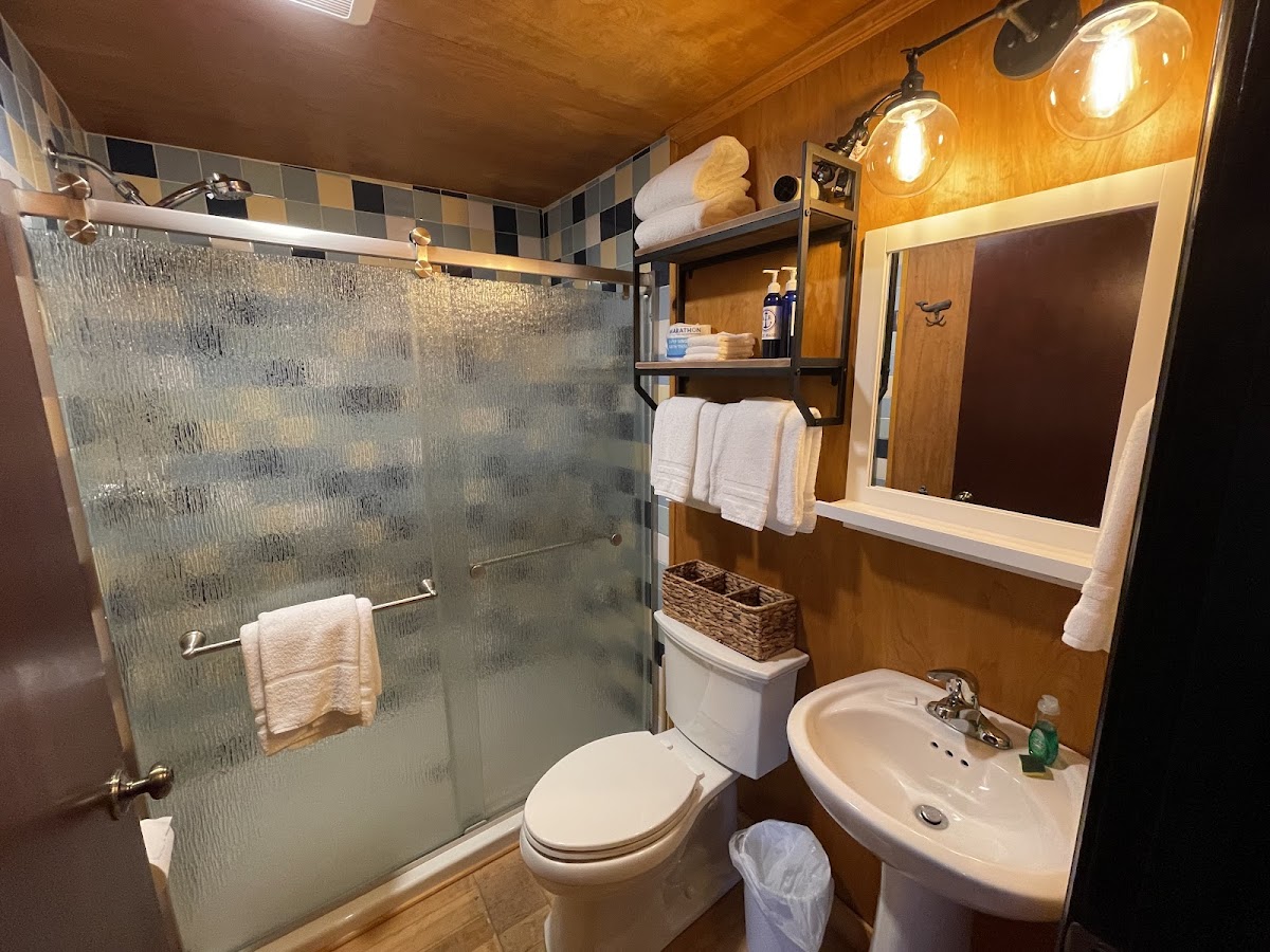 Anchor Inn Resort photo 3