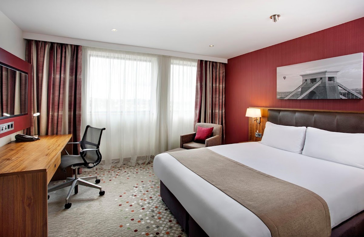 Holiday Inn Bristol City Centre by IHG photo 2