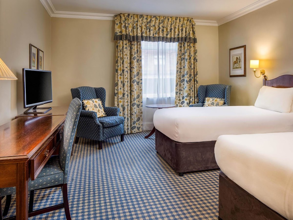 Winchester Wessex Hotel by Sunday