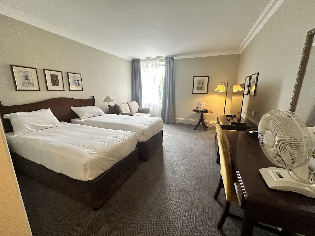 Winchester Wessex Hotel by Sunday photo 3