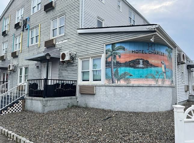 Hammock Inn & Suites North Beach Hotel
