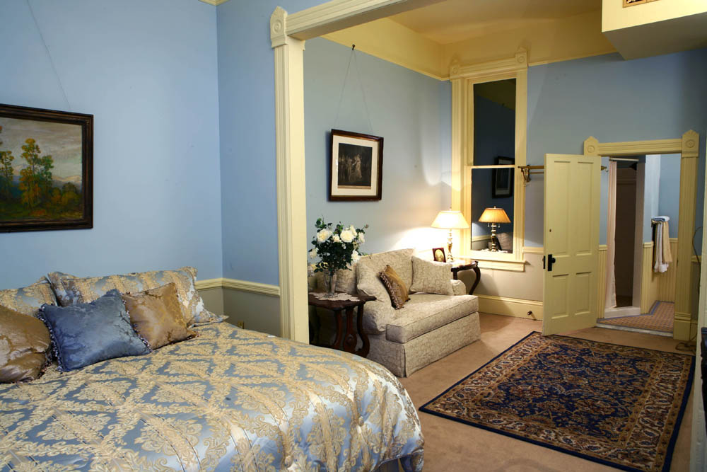 Martin Mason Hotel