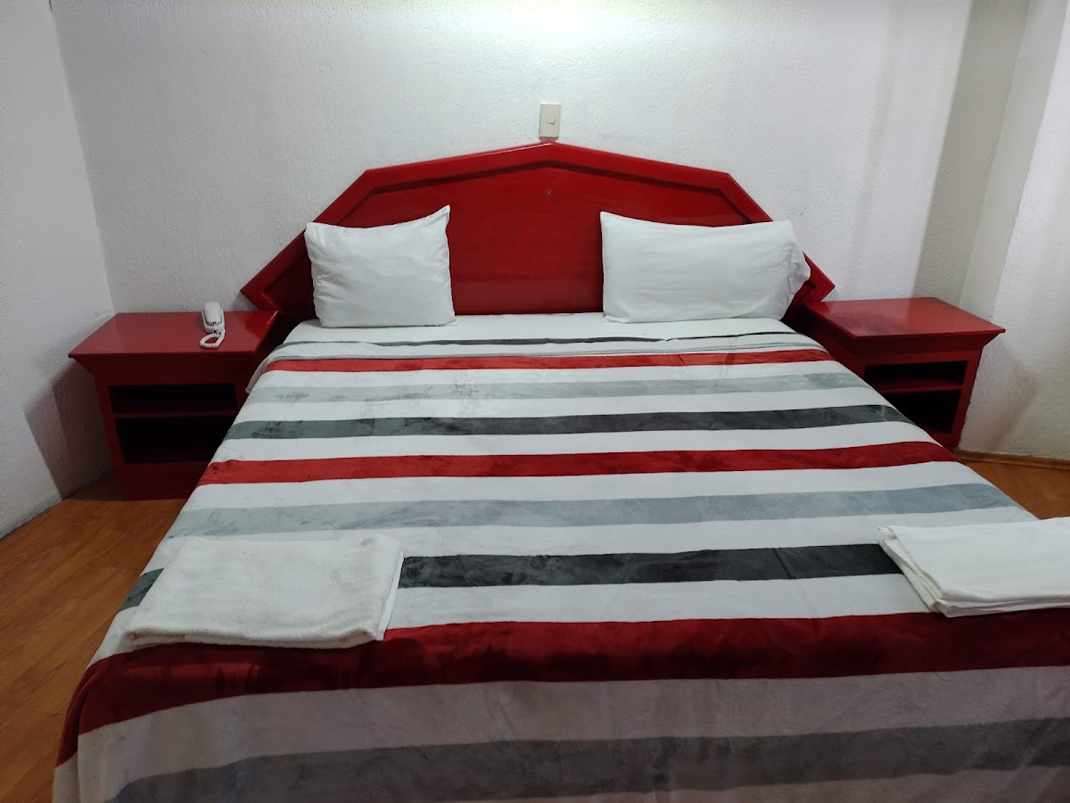 Hotel Colins photo 2