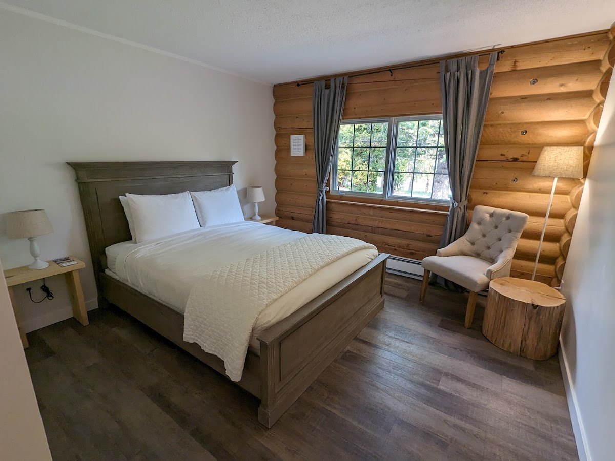Whitewater Lodge photo 2