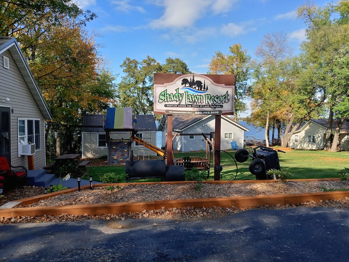 Shady Lawn Resort