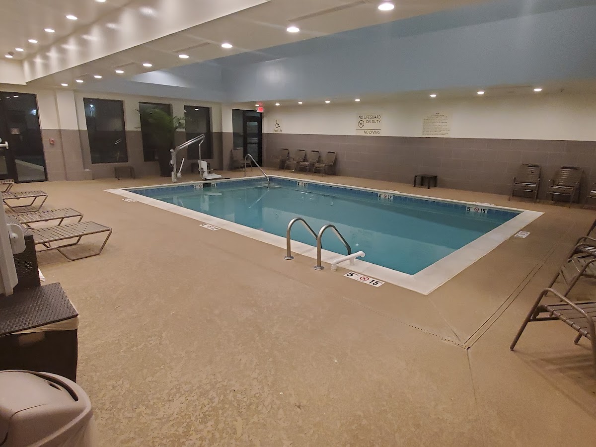 Hampton Inn & Suites Baltimore/Aberdeen photo 3
