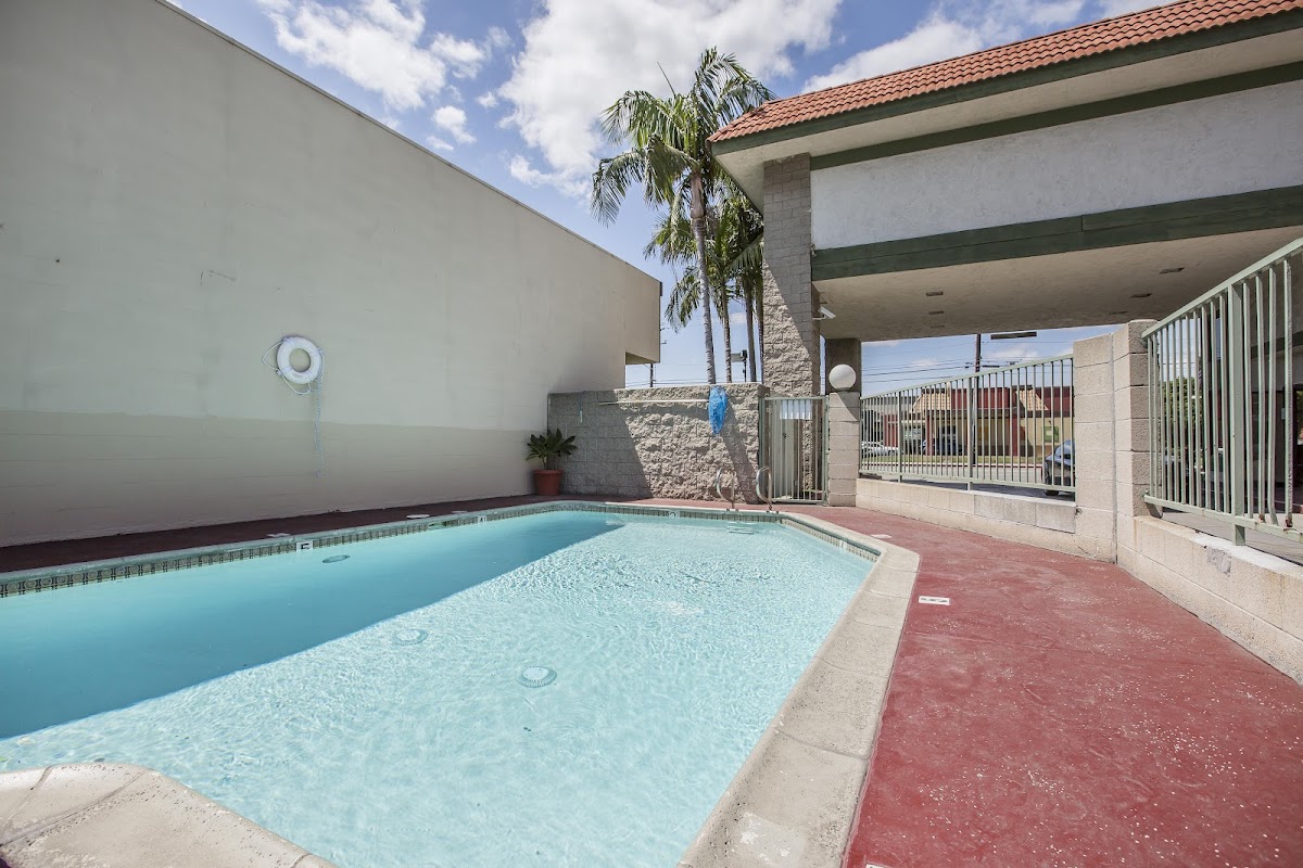 Rodeway Inn Artesia Cerritos photo 3