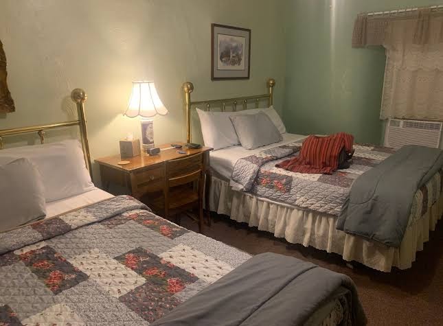 Schweitzer Hotel photo 2