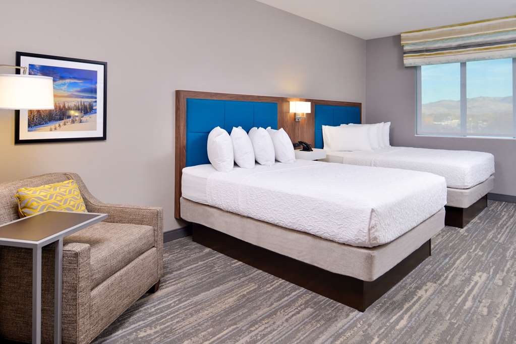Hampton Inn & Suites Boise/Spectrum photo 2
