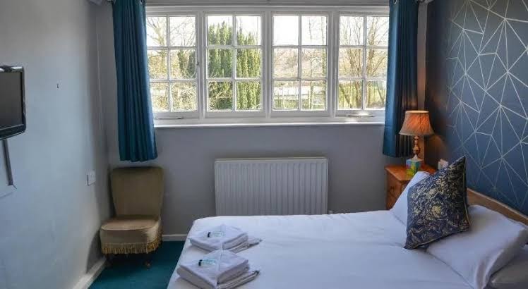 Llanerch Inn photo 2