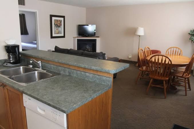 Saga Resort photo 2