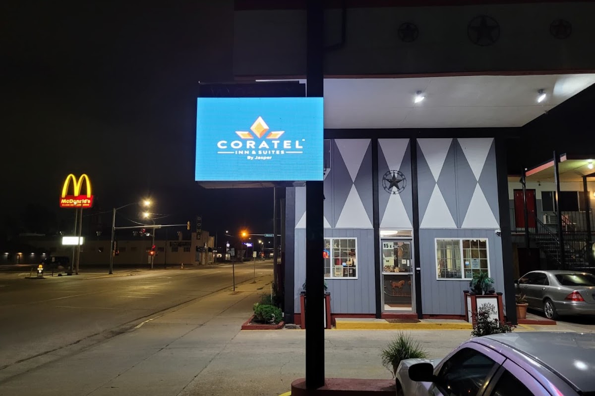 Coratel Inn & Suites by Jasper Hutchinson