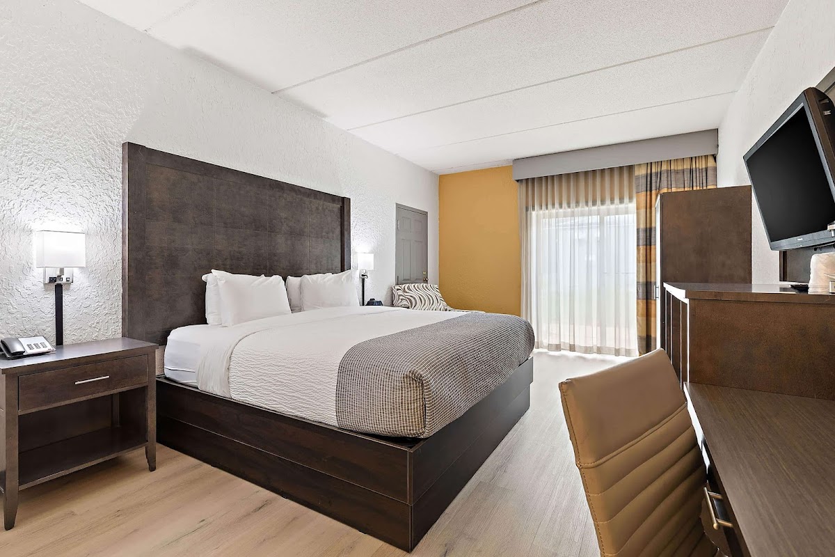 AmericInn by Wyndham Rochester Near Mayo Clinic photo 2