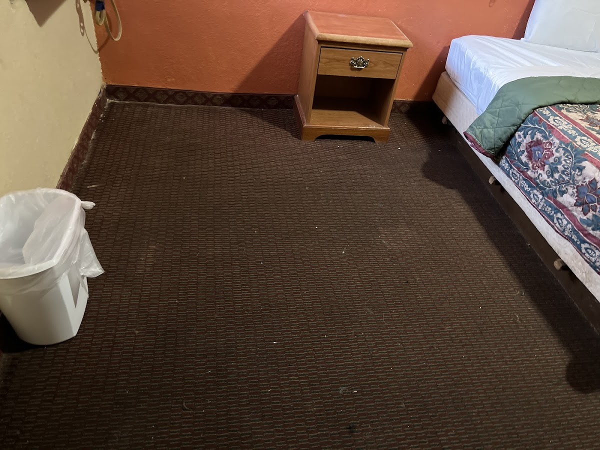 Economy Hotel Covington photo 3