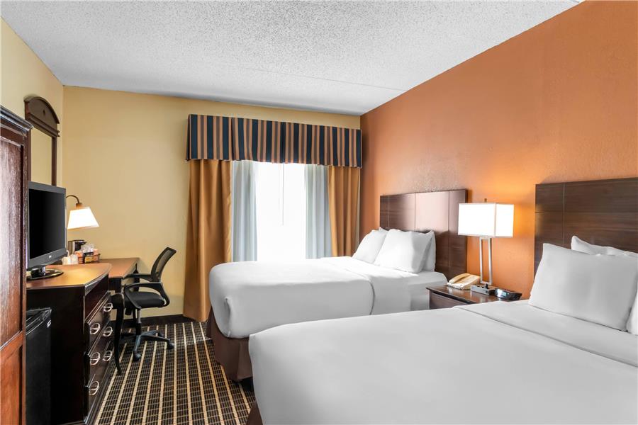 Comfort Inn & Suites Somerset - New Brunswick photo 2