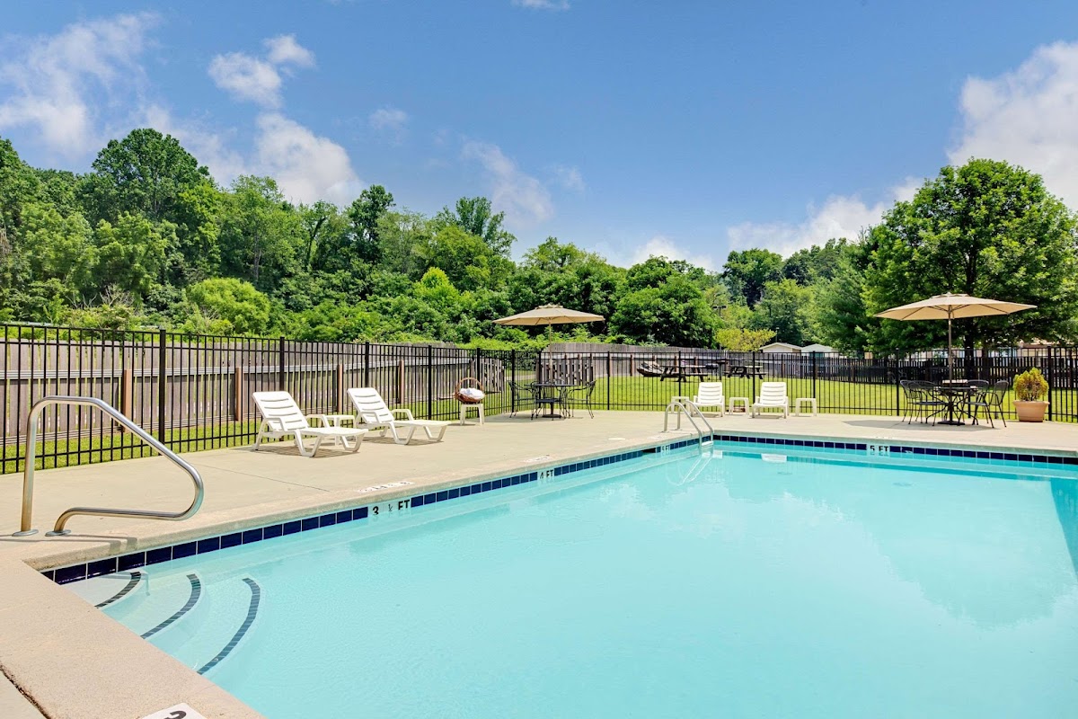 Microtel Inn & Suites by Wyndham Cherokee photo 3