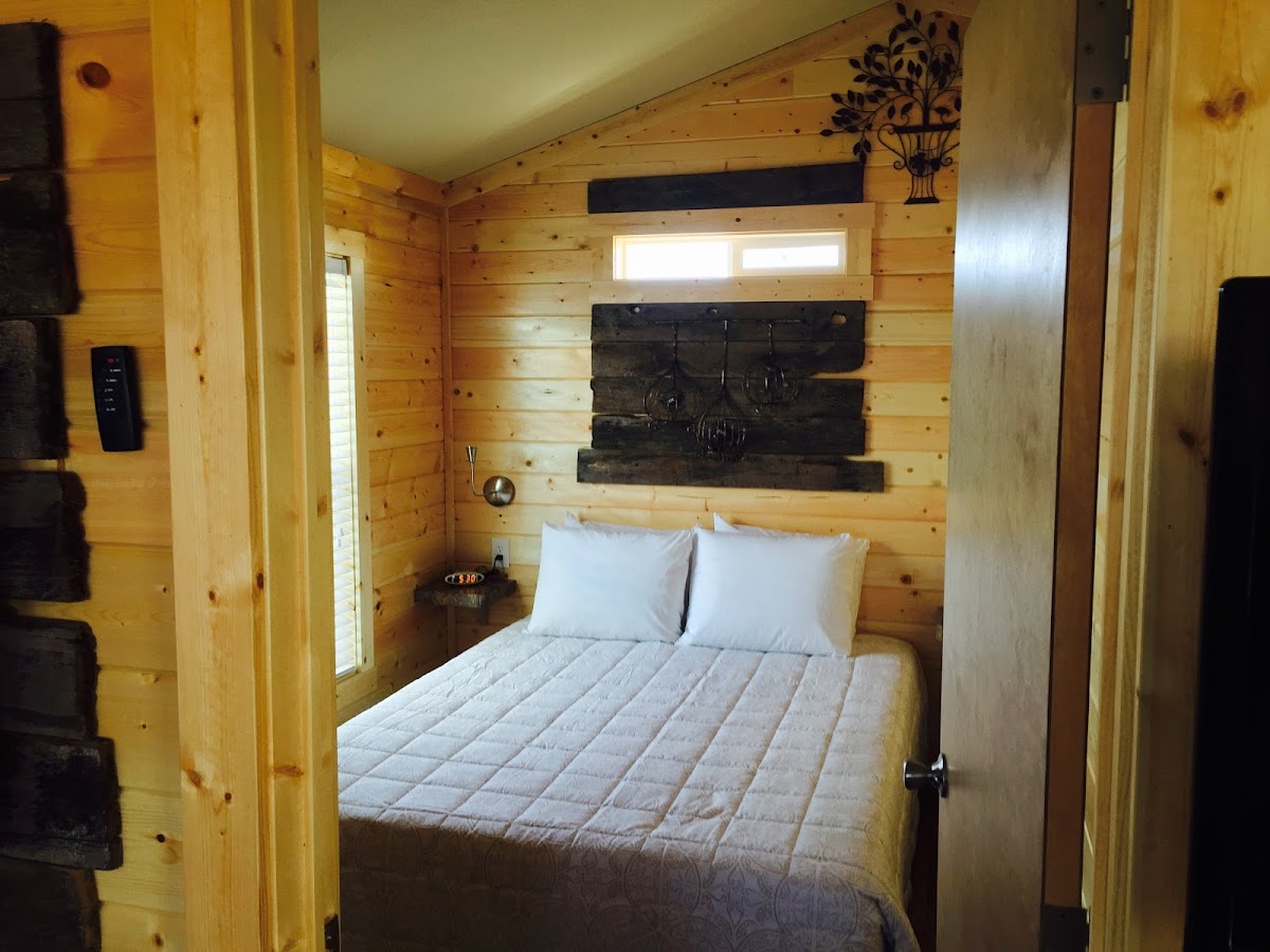Westport Marina Cottages Motel photo 3
