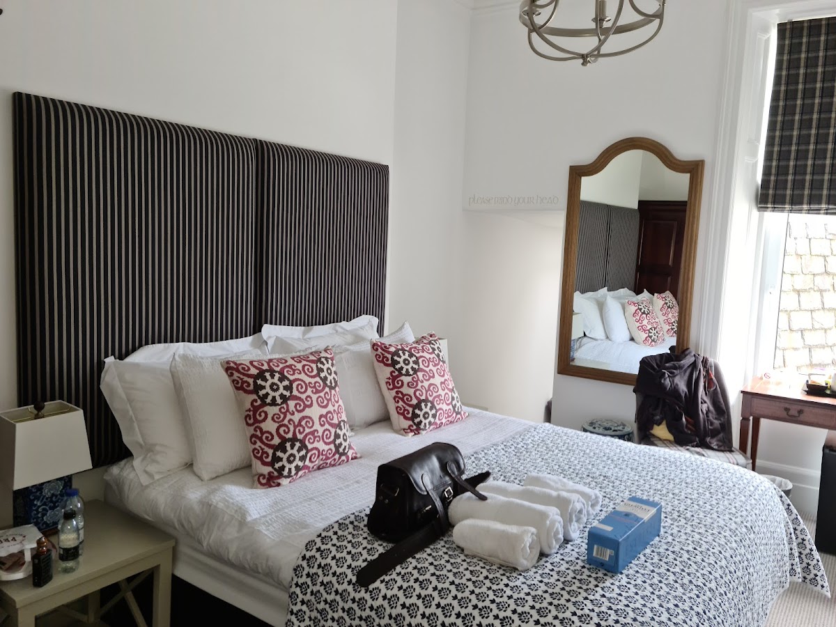Antler Guest House photo 2