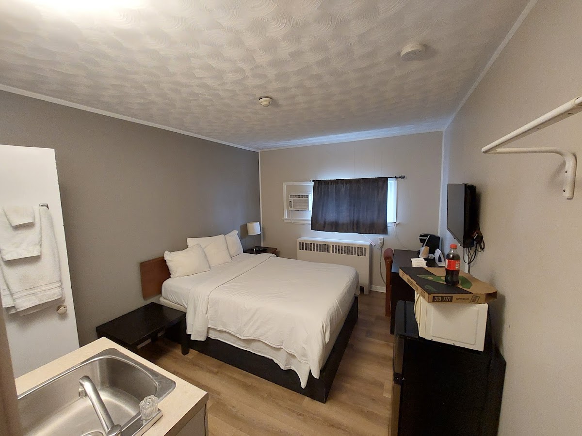 Wheel Inn Motel photo 2