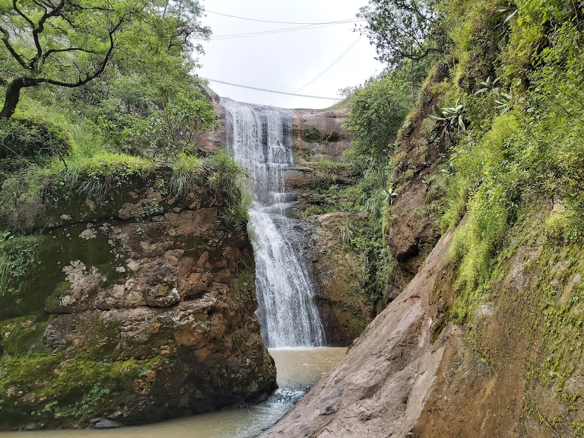 Surutato Zipline and Waterfalls
