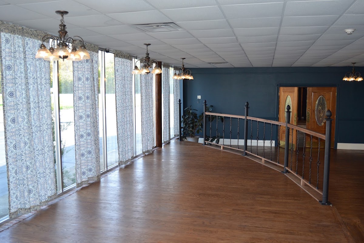 Cascades Inn photo 3