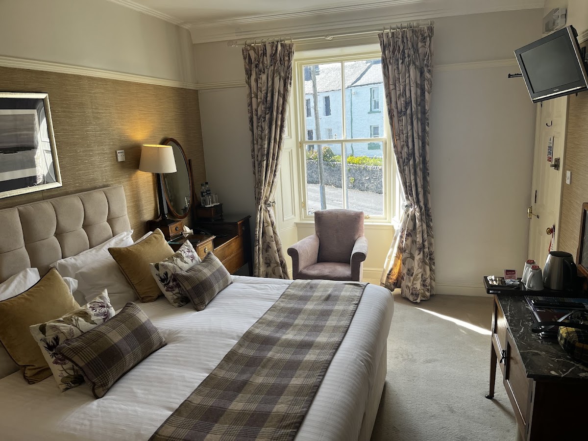 Port Charlotte Hotel photo 2