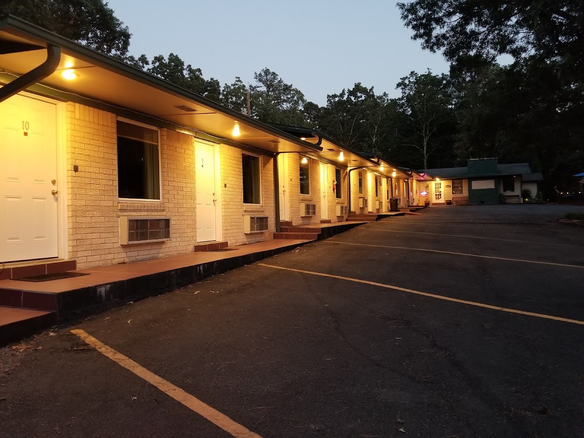 Southern Comfort Inn & Resort