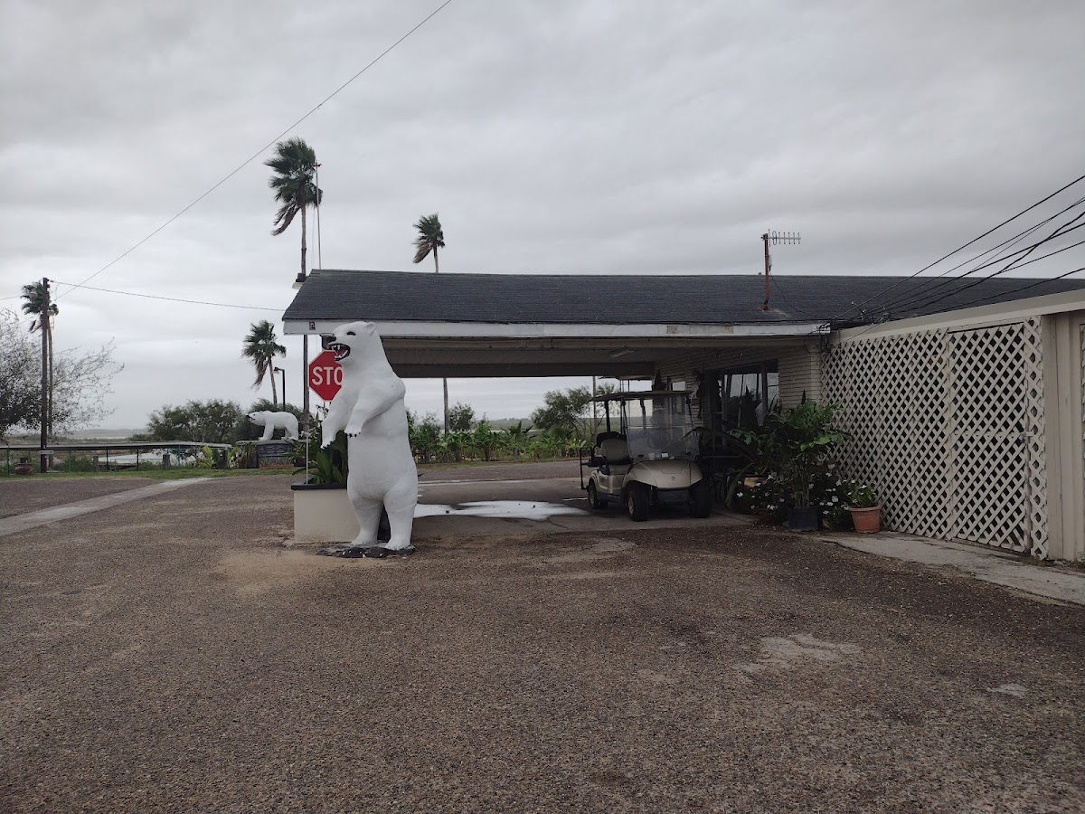 Oso Blanco Motel and RV Park