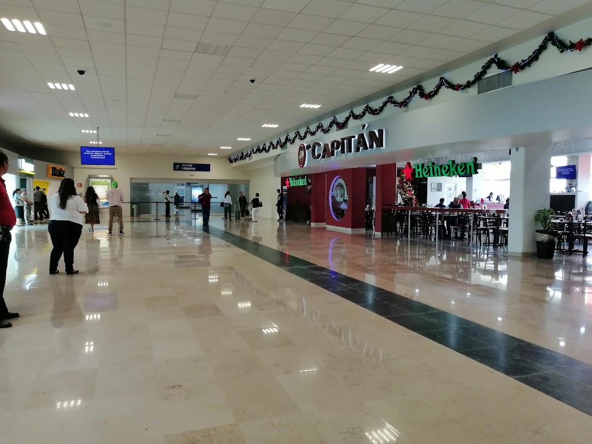 Carlos Rovirosa Pérez International Airport