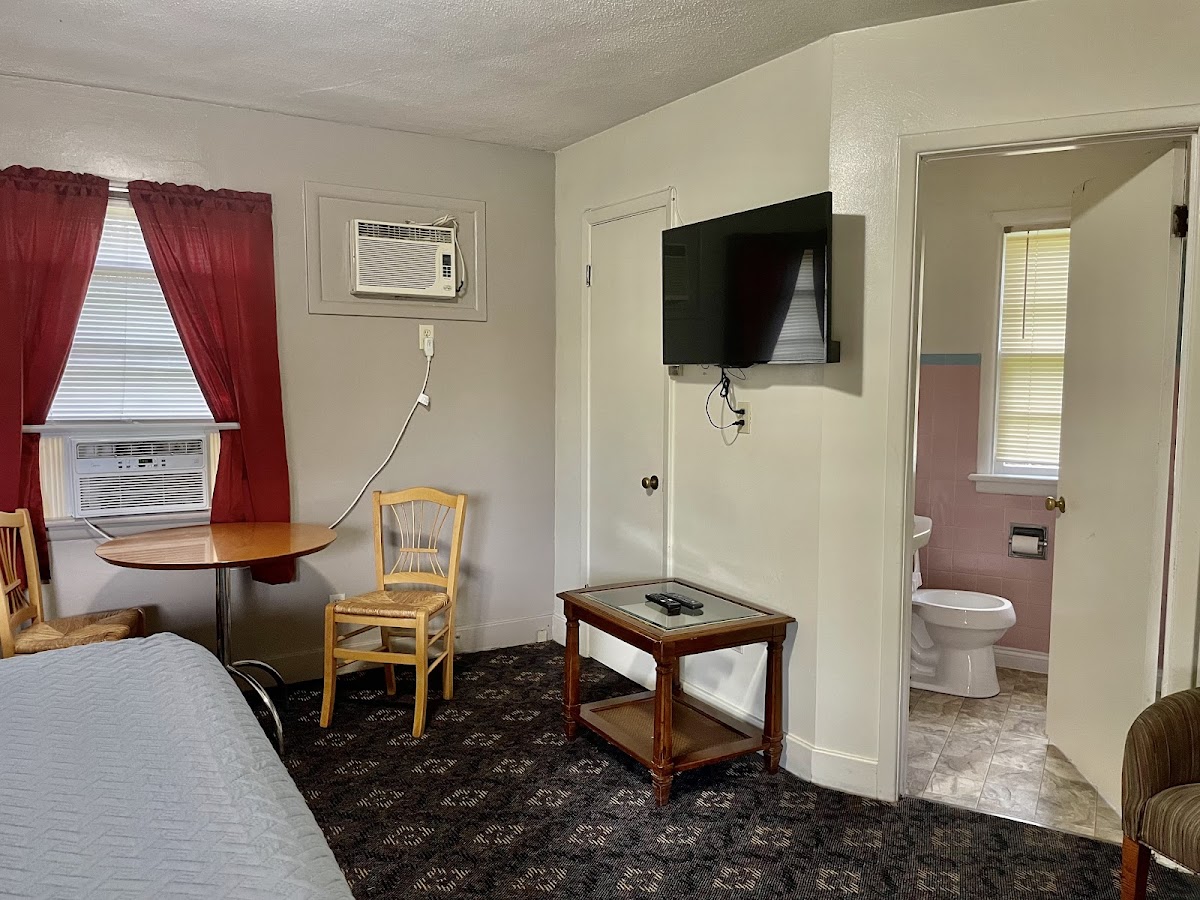 Theater Motel photo 2