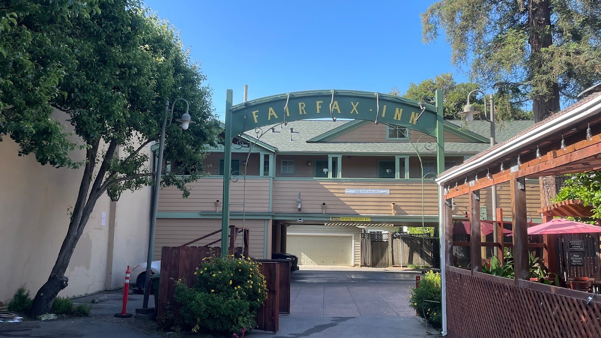 Fairfax Inn