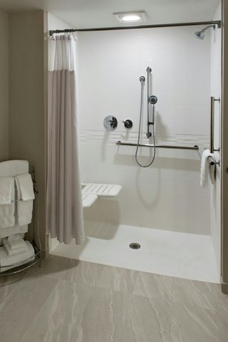 Delta Hotels Utica photo 2