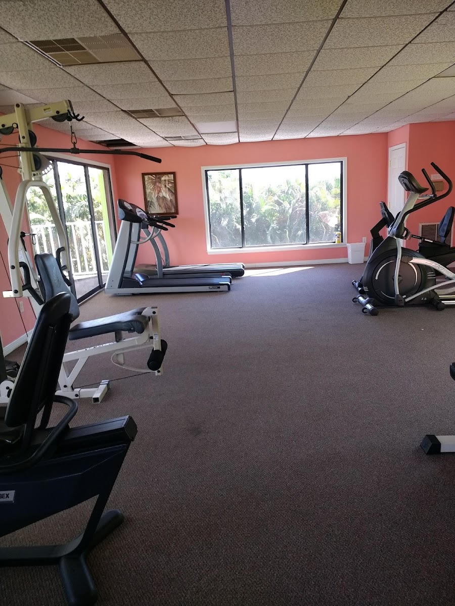 Tropical Sands Resort photo 2