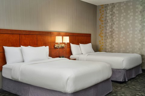 Courtyard by Marriott Akron Stow photo 2