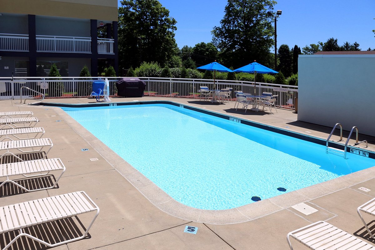 Quality Inn Cranberry Township photo 3