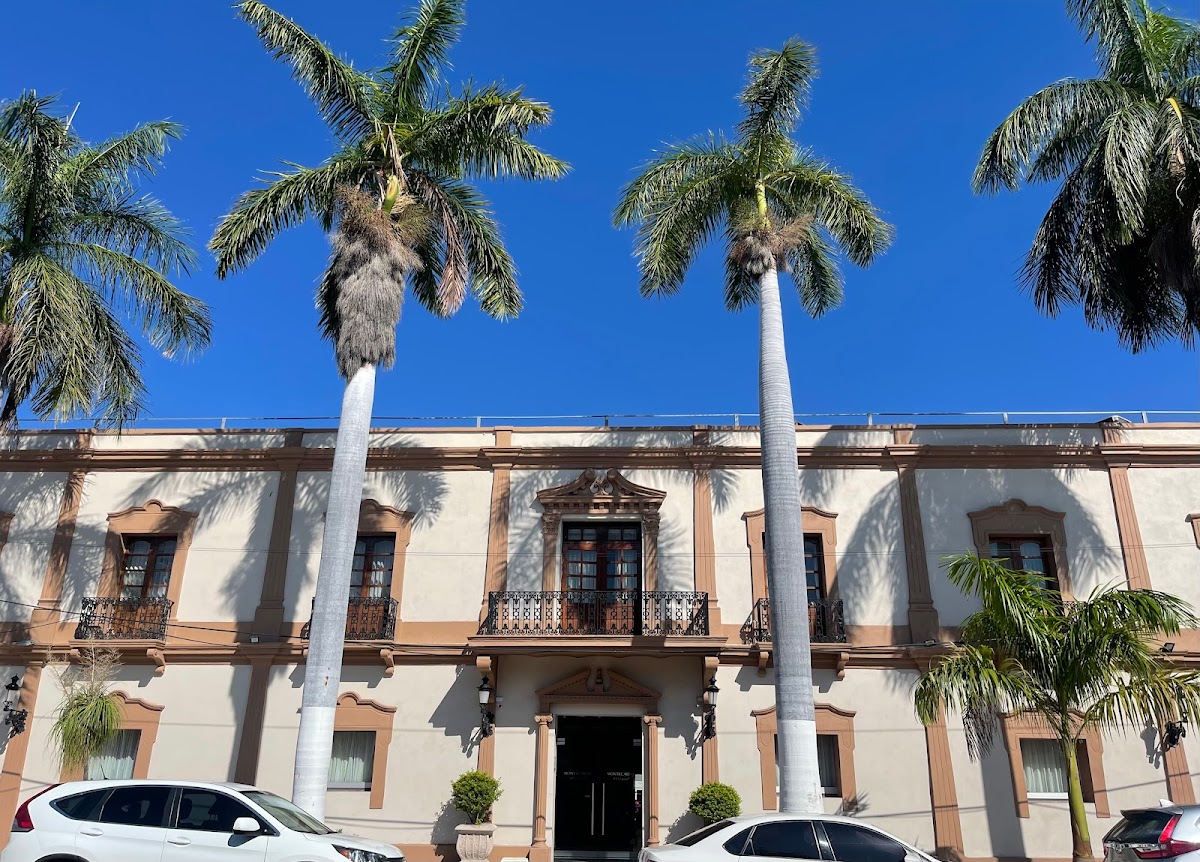 Hotel Montecarlo